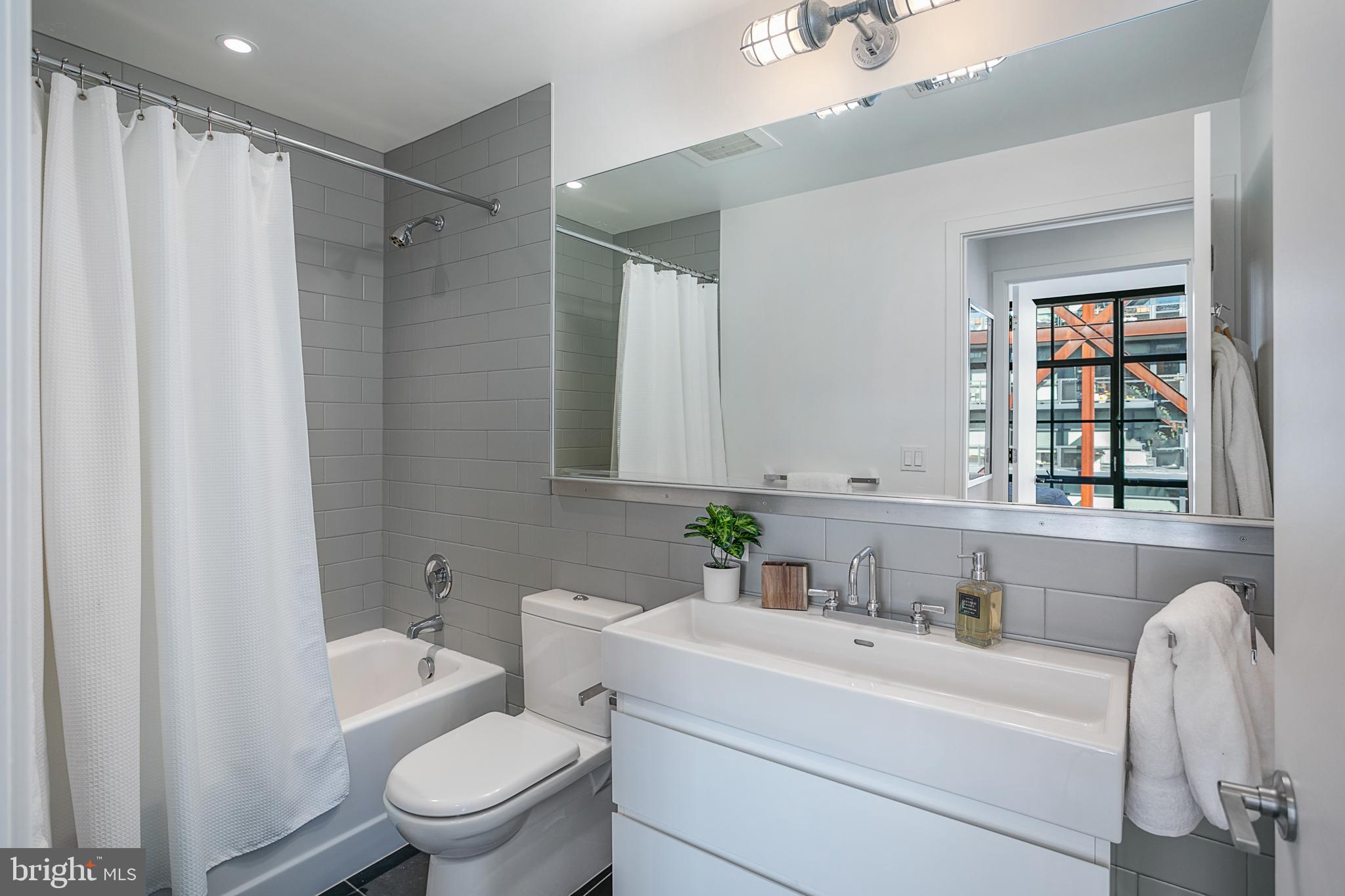 2030 8th Street Northwest, Unit 507 Washington, DC 20001 - Photo 20 of 40 Bathroom