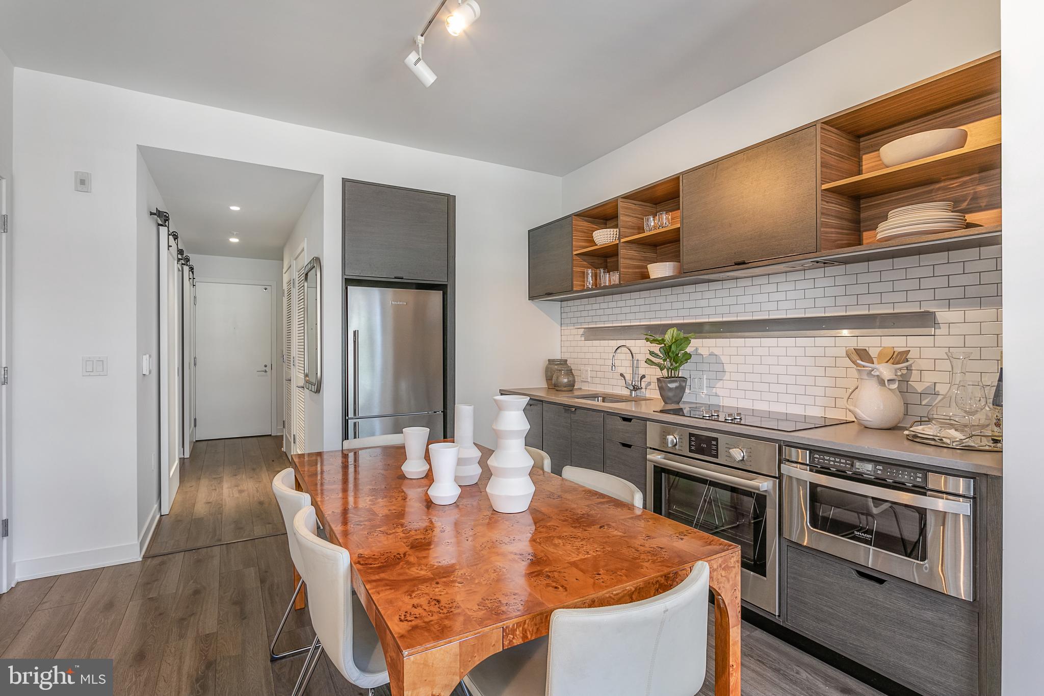 2030 8th Street Northwest, Unit 507 Washington, DC 20001 - Photo 6 of 40 Kitchen/ Dining