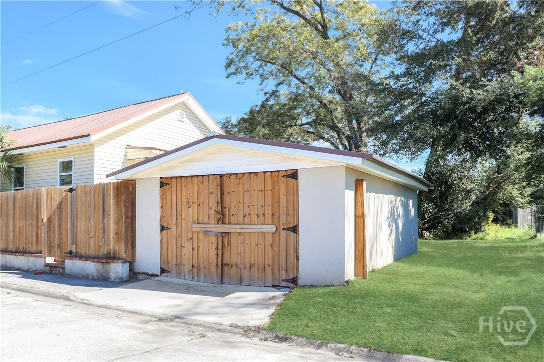 1225 Richards Street Savannah, GA 31415 - Photo 27 of 32