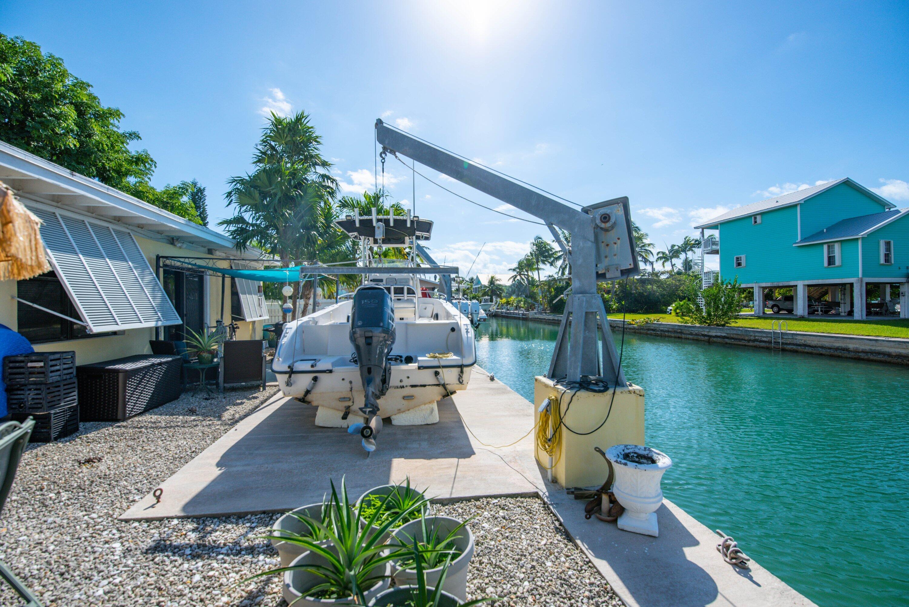 360 West Shore Drive Summerland Key, FL 33042 - Photo 21 of 31 024-360WestShoreDrive-SummerlandKey-FL-3
