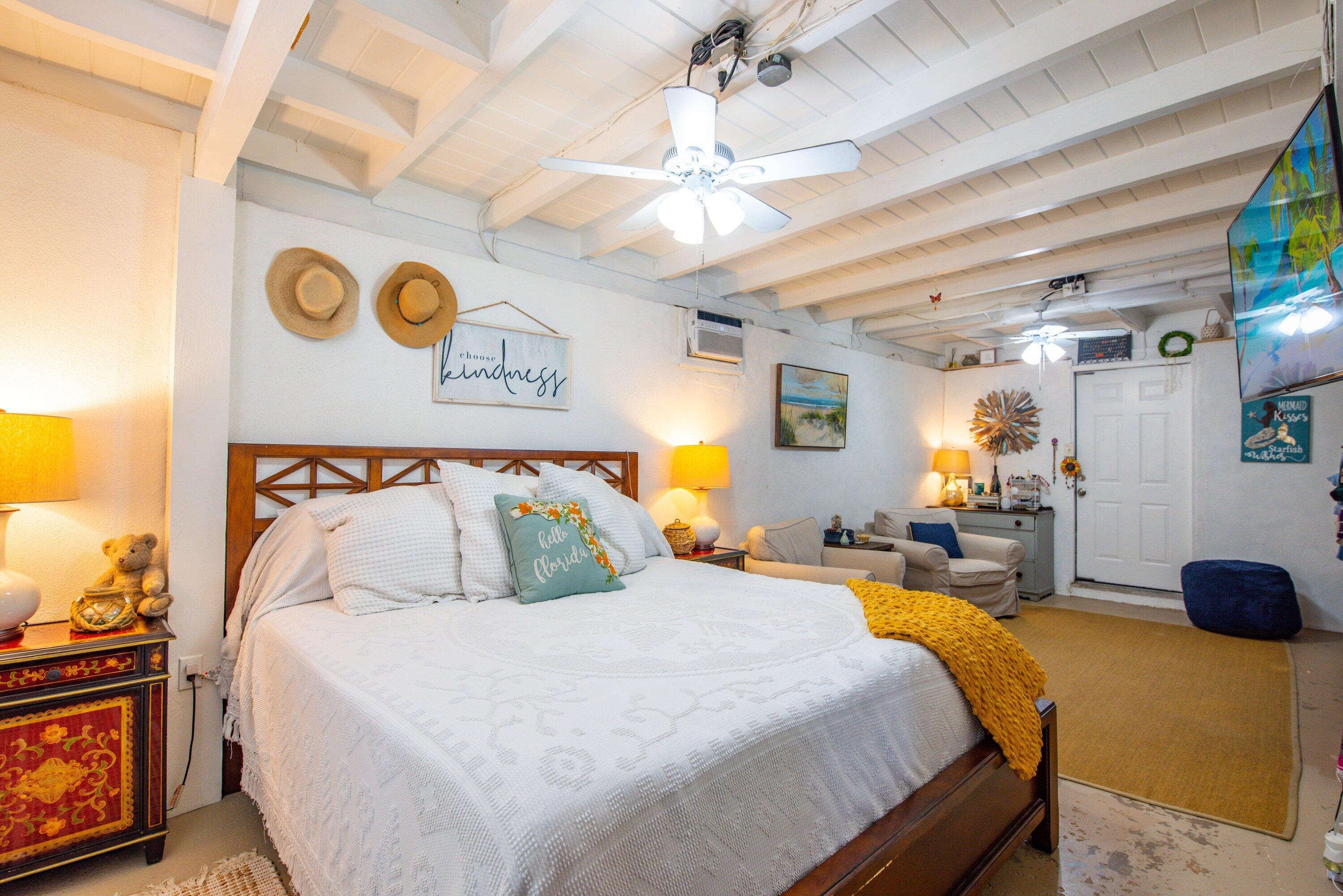 360 West Shore Drive Summerland Key, FL 33042 - Photo 3 of 31 015-360WestShoreDrive-SummerlandKey-FL-3