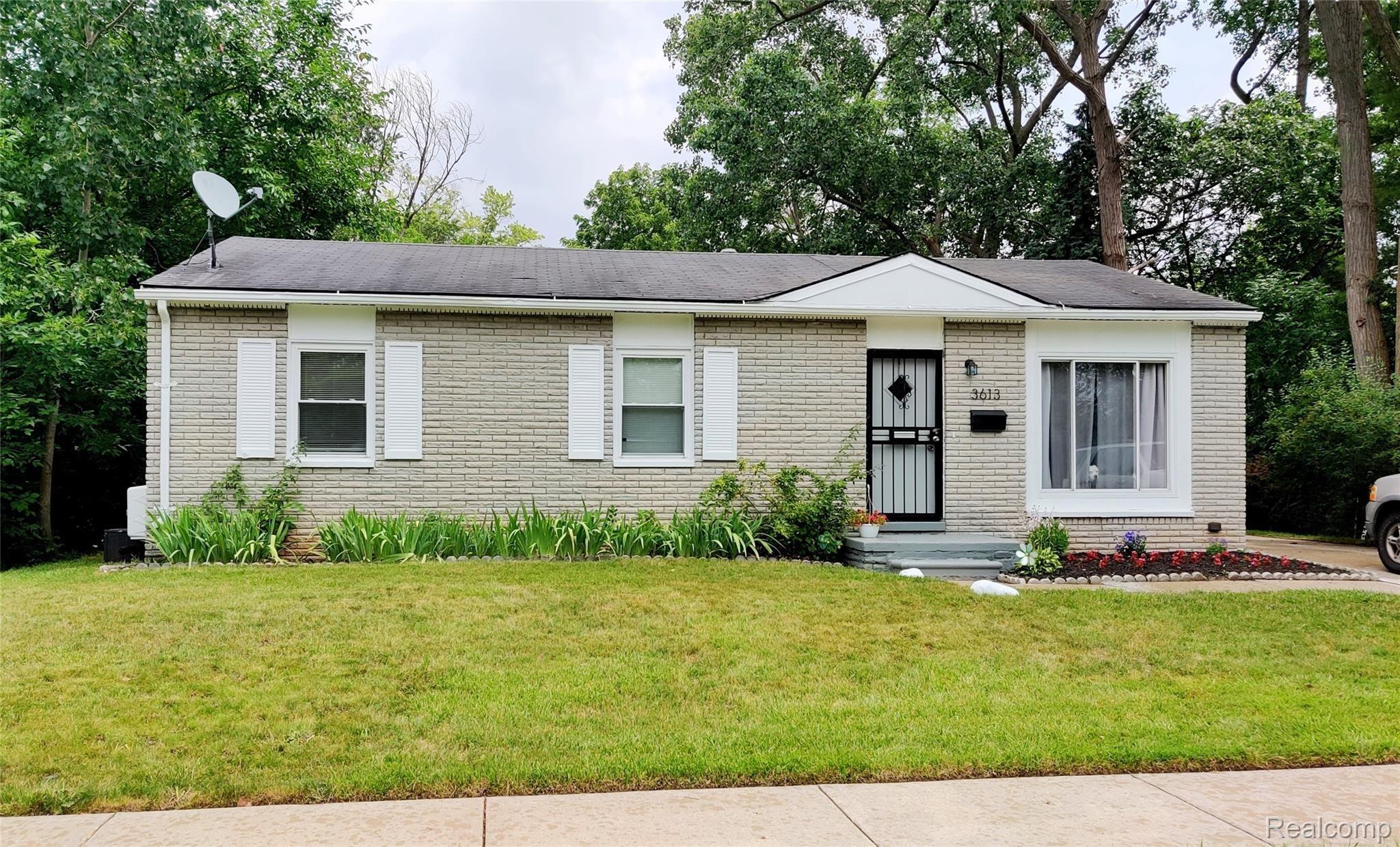 3613 Walnut Street Inkster, MI 48141 - Photo 1 of 22 Walnut 3613 (53).jpg