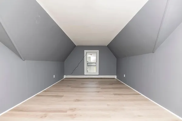 $2,100 | 10 Clinton Street, Unit 5, Taunton, MA 02780