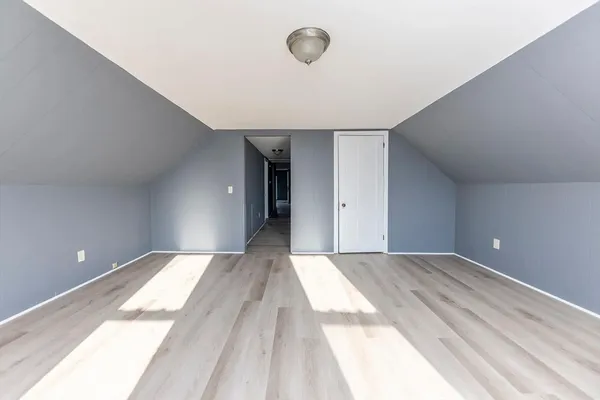 $2,100 | 10 Clinton Street, Unit 5, Taunton, MA 02780