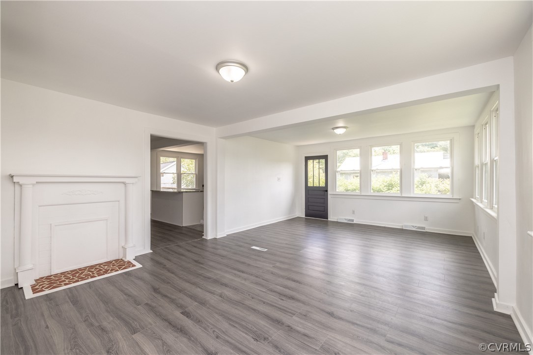 9220 River Road Petersburg, VA 23803 - Photo 5 of 38 Gallery Image 5