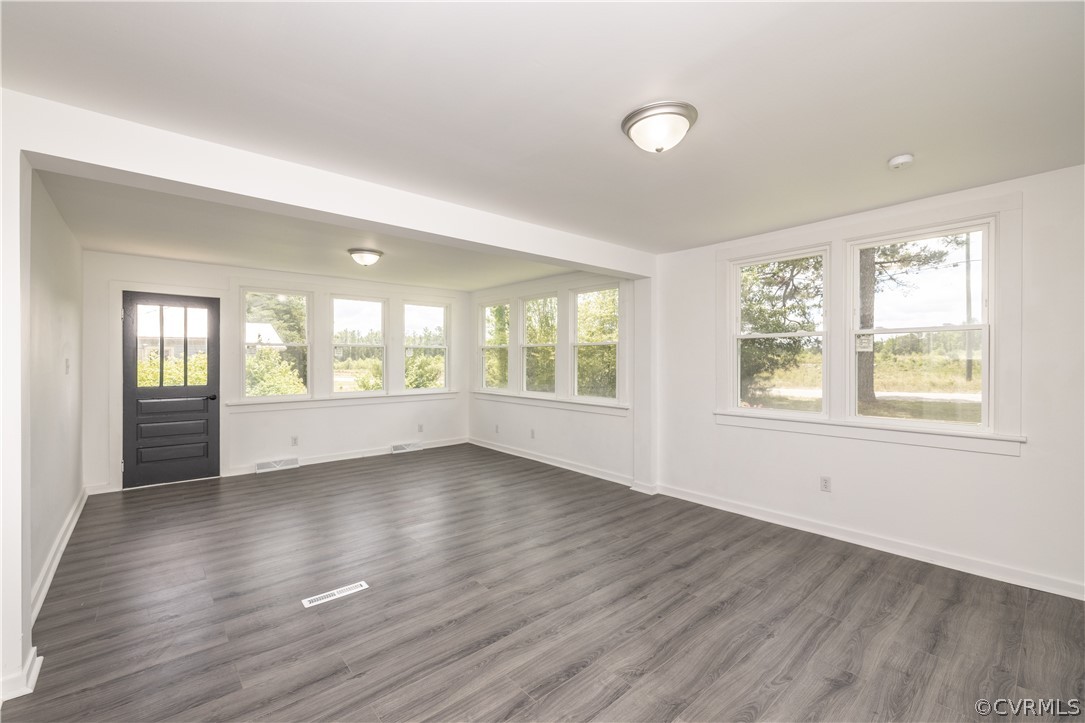 9220 River Road Petersburg, VA 23803 - Photo 6 of 38 Gallery Image 6