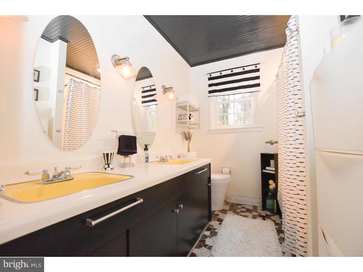 518 Howard Road Cherry Hill, NJ 08034 - Photo 21 of 24