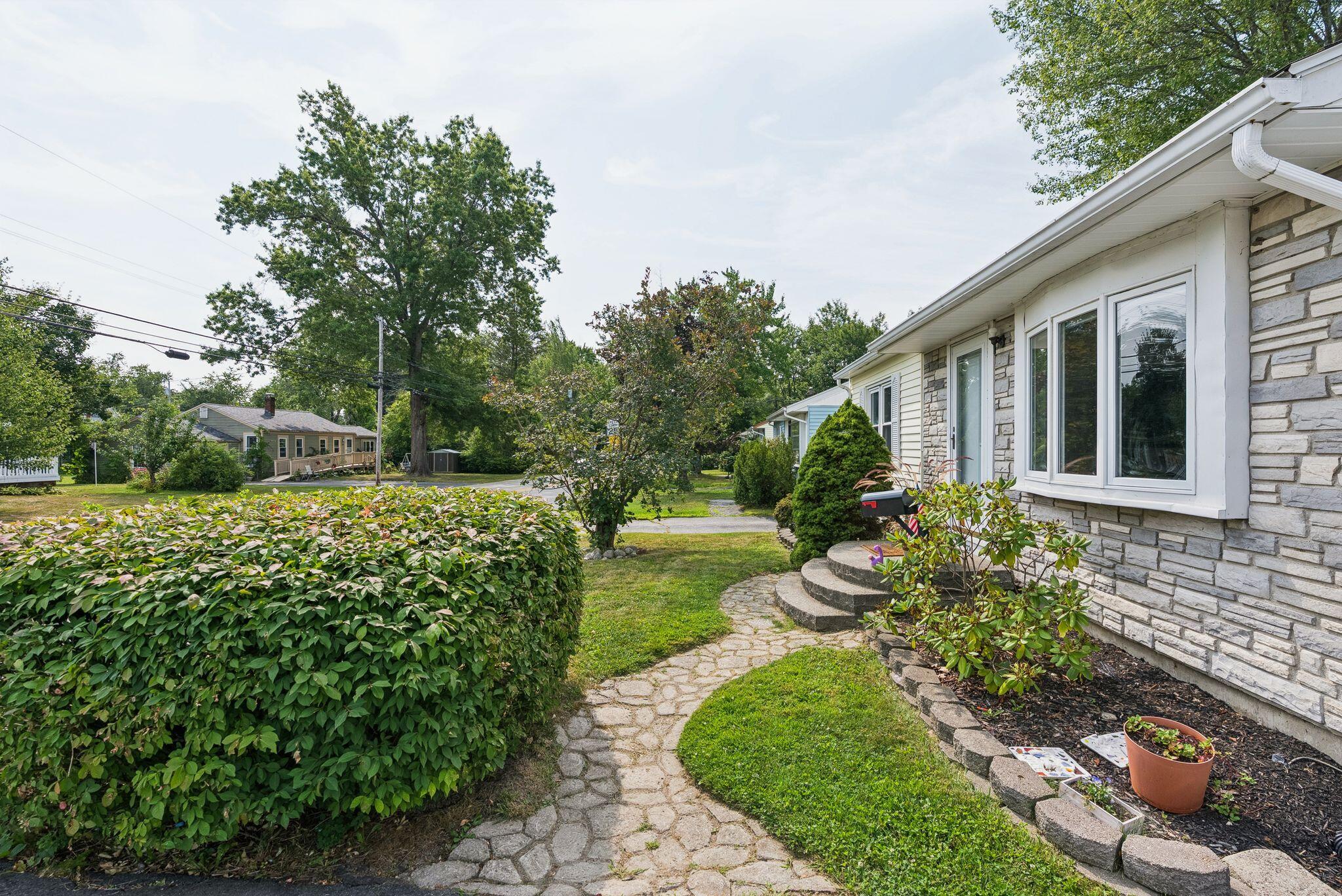 336 Ray Street Portland, ME 04103 - Photo 4 of 22 4_DSC07421