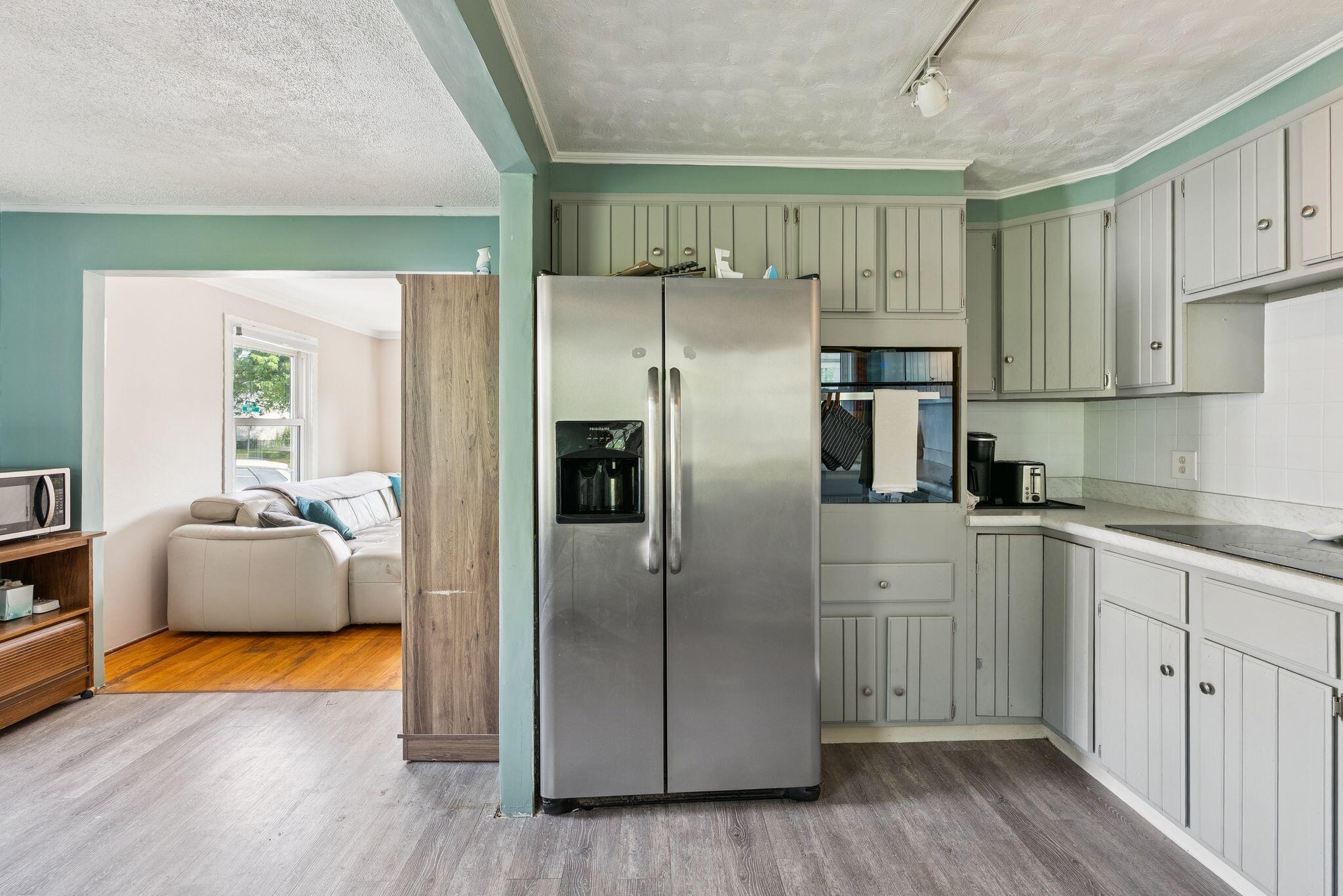 336 Ray Street Portland, ME 04103 - Photo 9 of 22 17_DSC07321