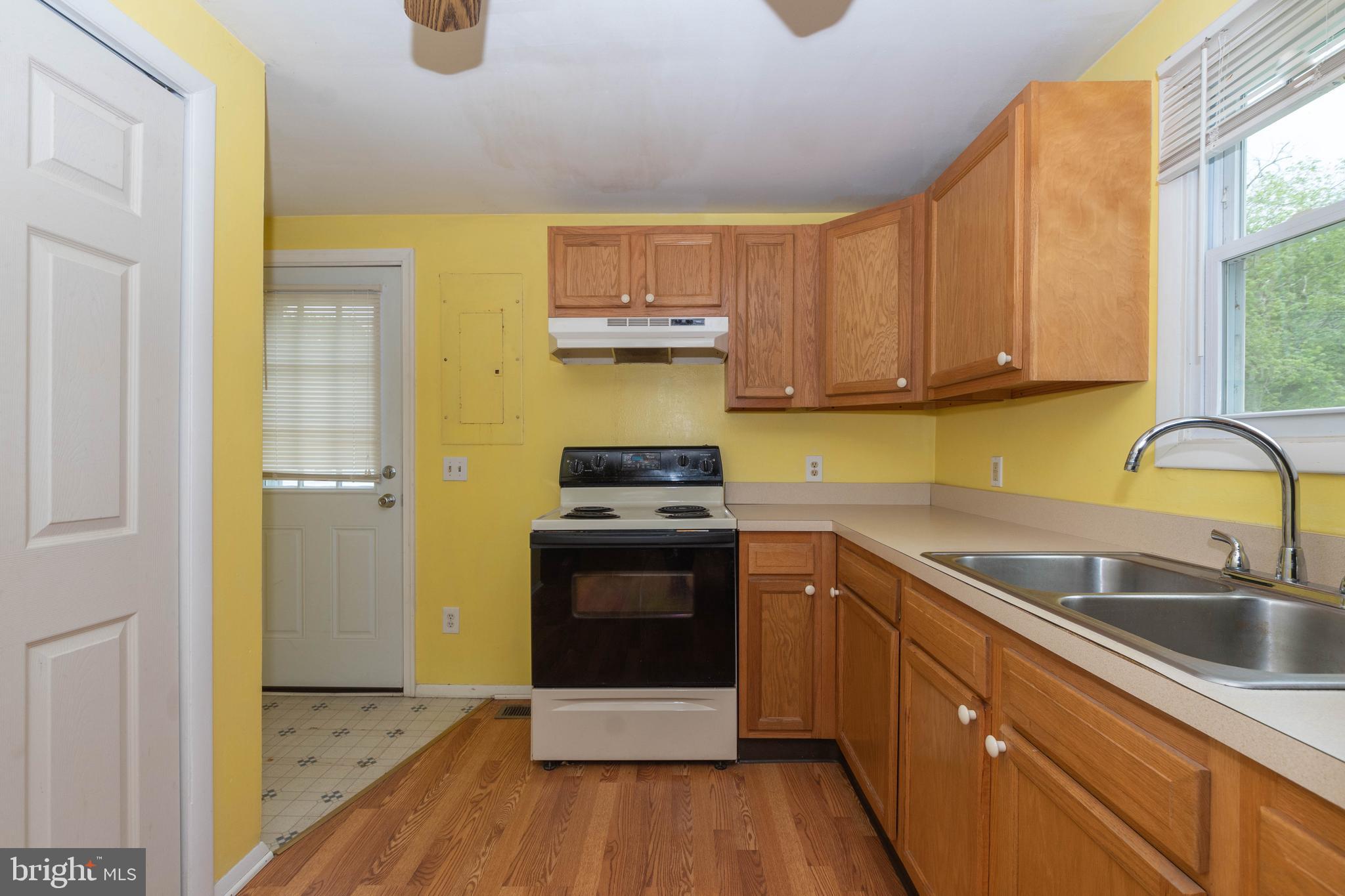 56 Johnstown Road Elkton, MD 21921 - Photo 10 of 25 Kitchen with Door to Side Entrance