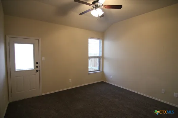 $1,495 | 534 Creekside Circle, New Braunfels, TX 78130