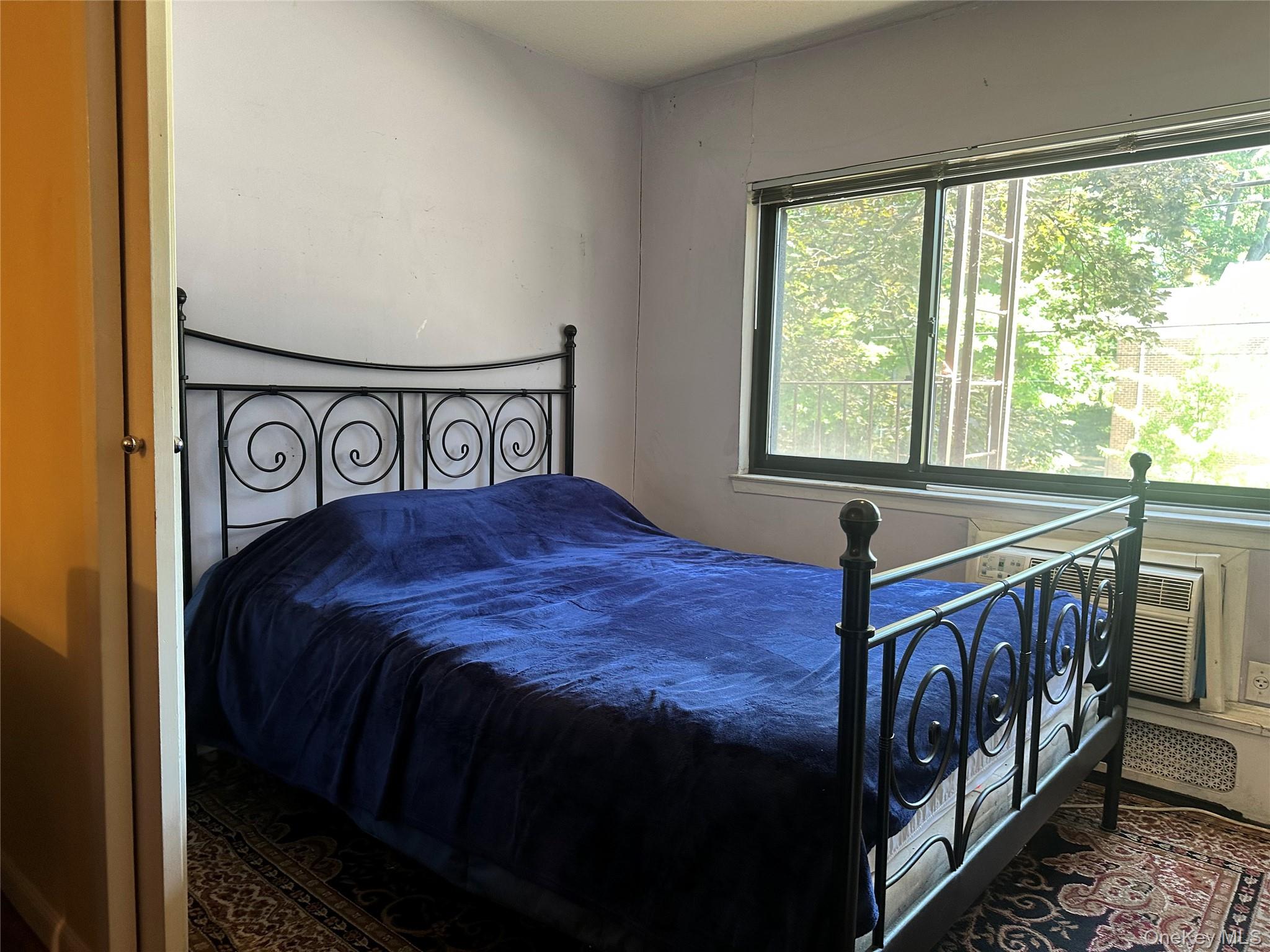 2201 Palmer Avenue, Unit 2F New Rochelle, NY 10801 - Photo 9 of 16 a view of a hallway with a stairs