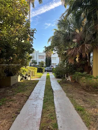 $1,700 | 1522 Meridian Avenue, Unit 6, Miami Beach, FL 33139
