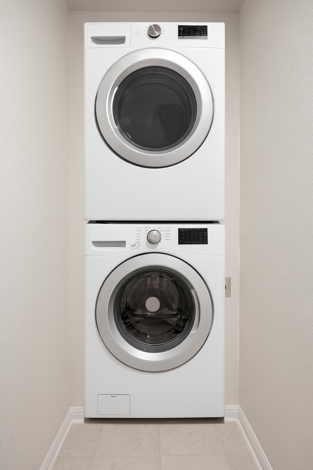 313 Toddy Way Leander, TX 78641 - Photo 36 of 40 a utility room with dryer and washer