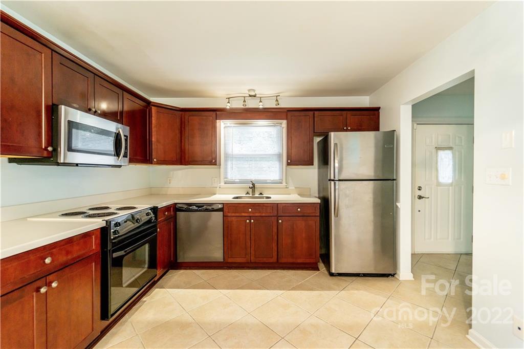 3301 Valley Grove Road Charlotte, NC 28227 - Photo 15 of 32 Gallery Image 15