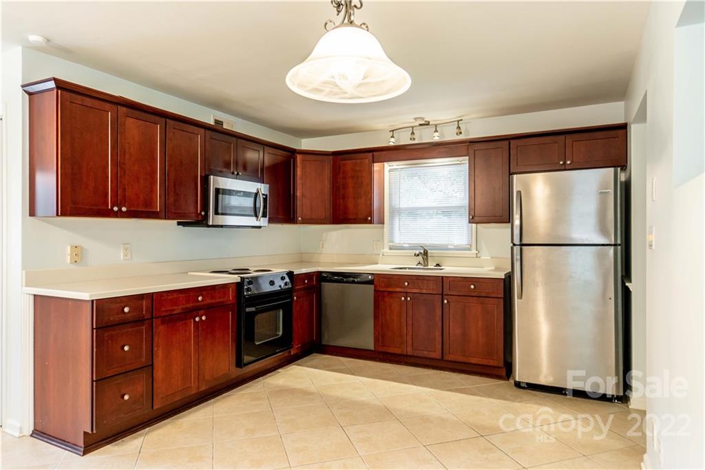 3301 Valley Grove Road Charlotte, NC 28227 - Photo 18 of 32 Gallery Image 18