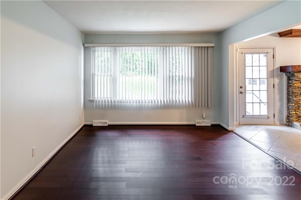 3301 Valley Grove Road Charlotte, NC 28227 - Photo 20 of 32 Gallery Image 20