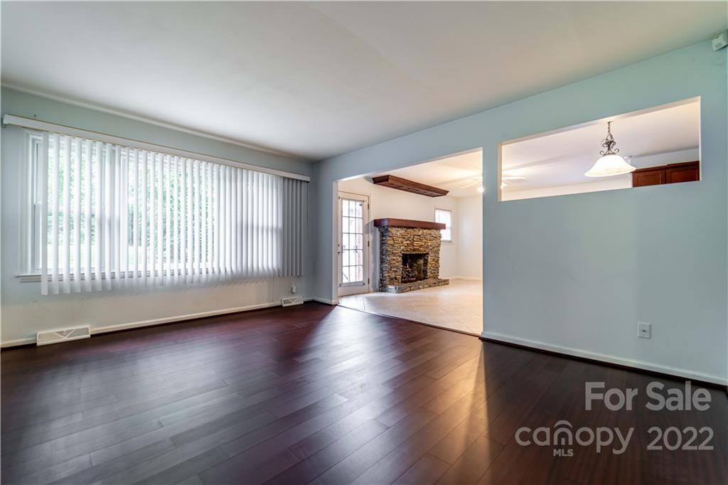 3301 Valley Grove Road Charlotte, NC 28227 - Photo 21 of 32 Gallery Image 21