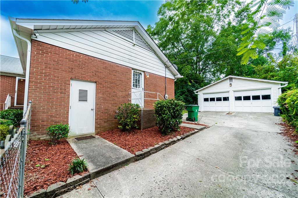 3301 Valley Grove Road Charlotte, NC 28227 - Photo 32 of 32 Gallery Image 32