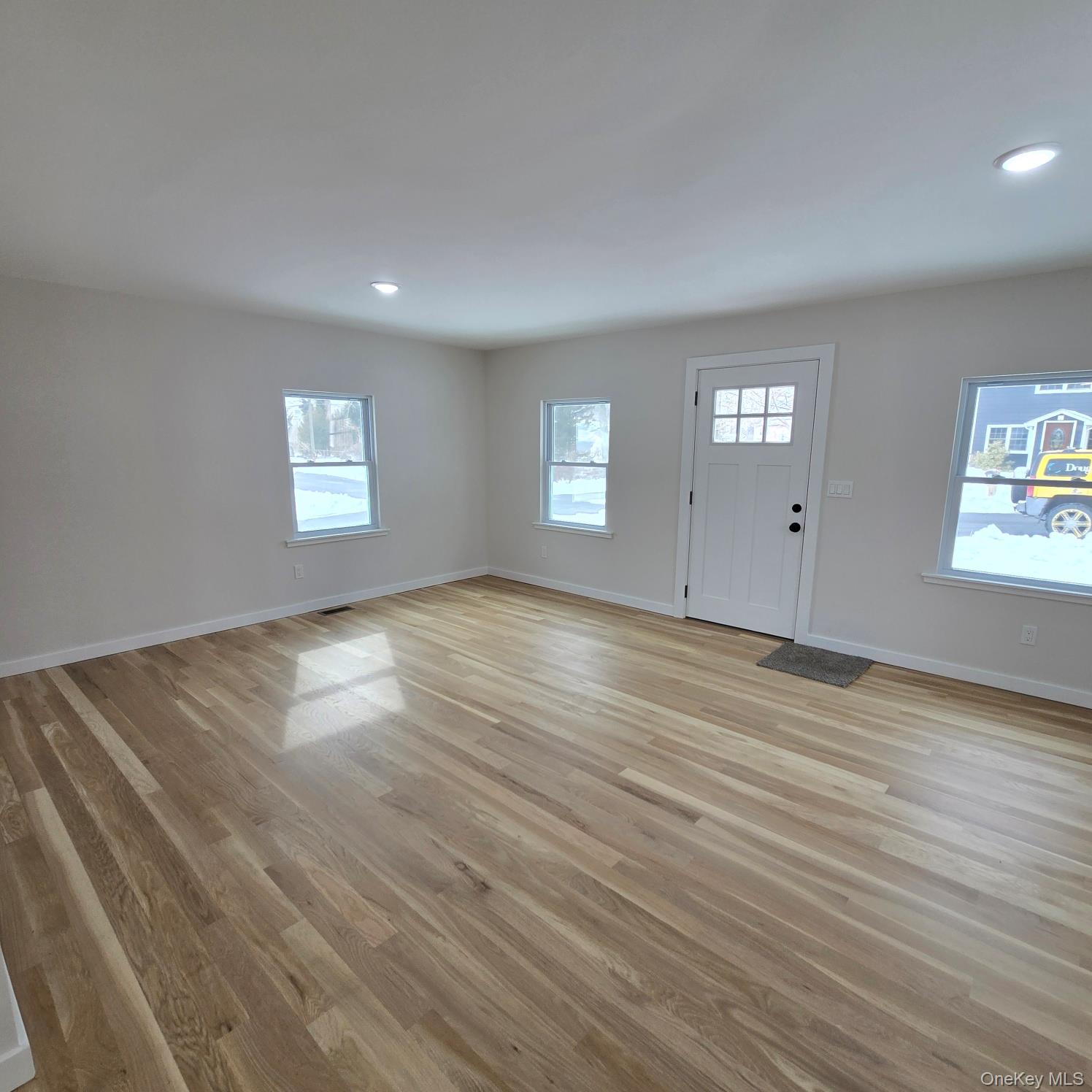 37 Gould Road Centereach, NY 11720 - Photo 10 of 22