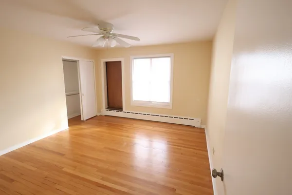 $1,750 | 3151 North Melvina Avenue, Unit 2A, Chicago, IL 60634