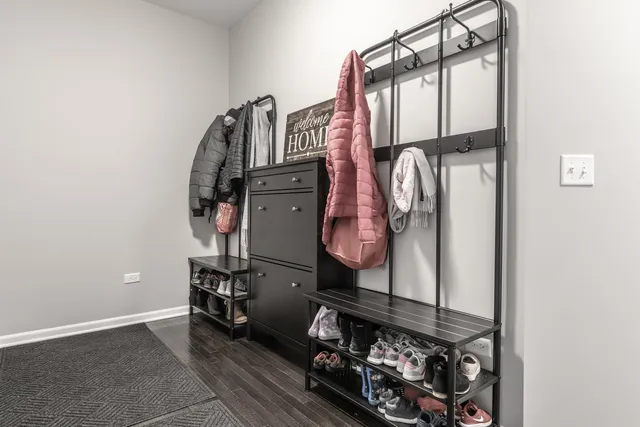 $5,250 | 367 Bloomfield Circle East, Oswego, IL 60543