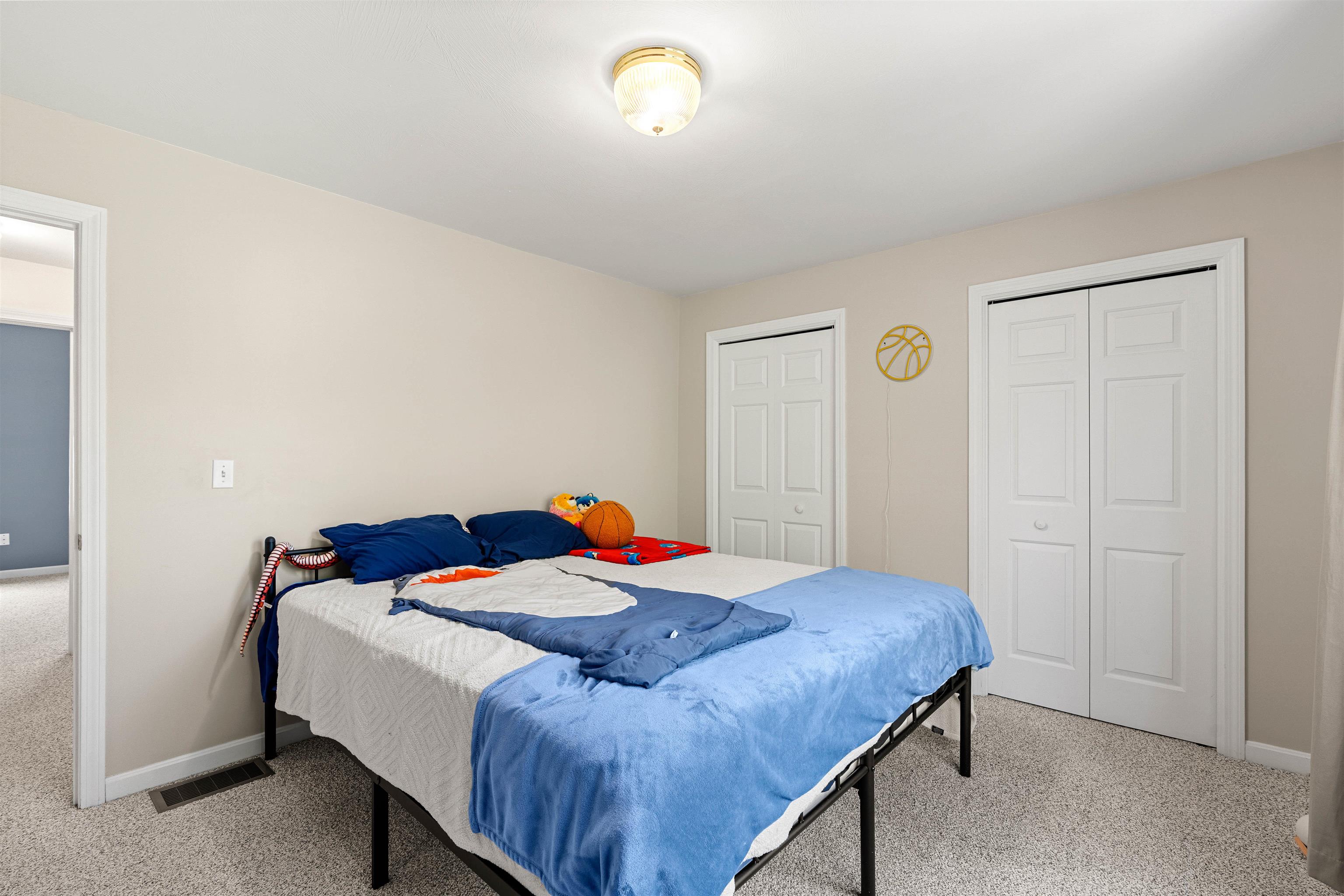 28 Andrew Street Manchester, NH 03104 - Photo 29 of 40