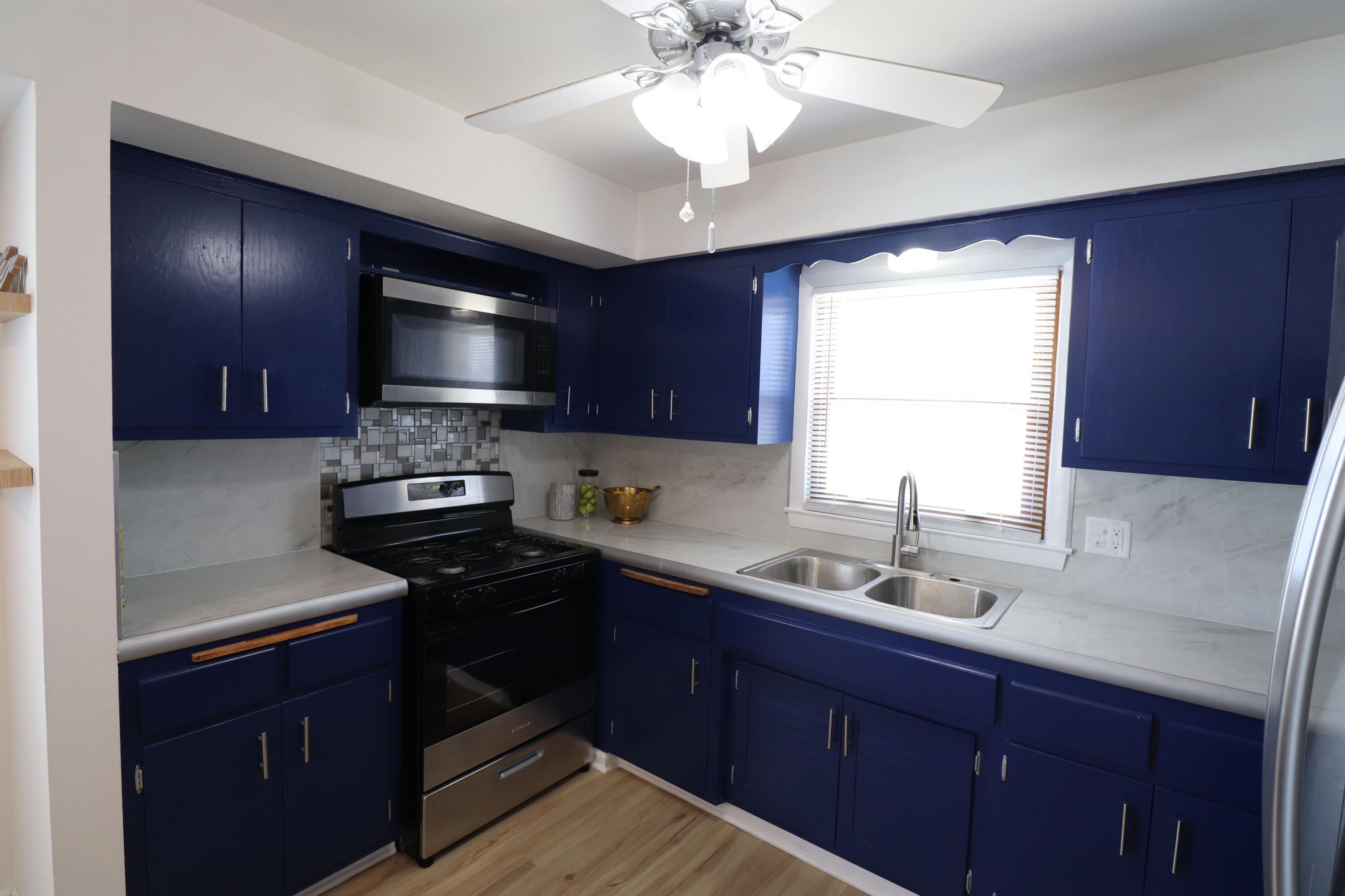 5228 South 9th Street Milwaukee, WI 53221 - Photo 12 of 23 Untitled design