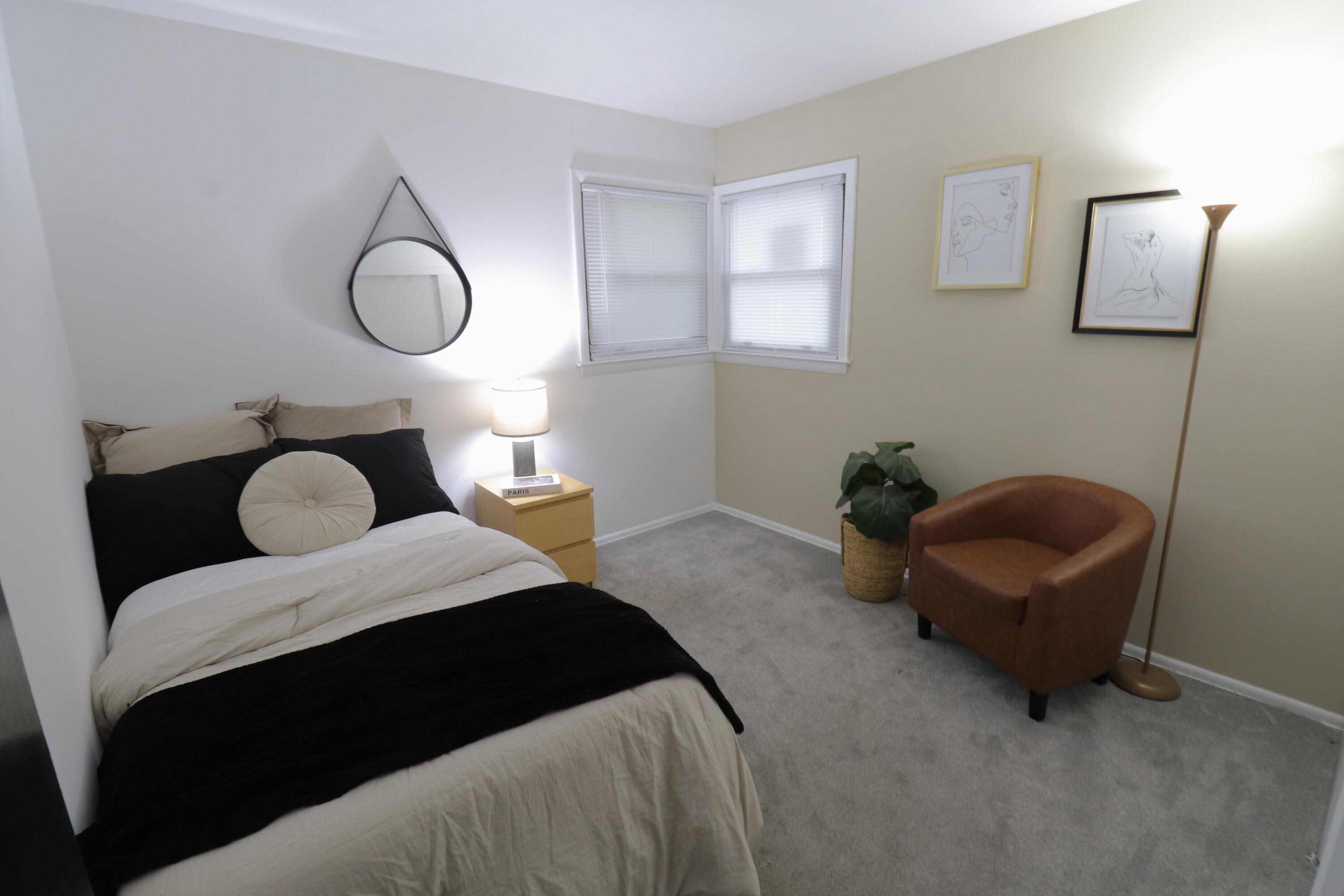 5228 South 9th Street Milwaukee, WI 53221 - Photo 7 of 23 BD III