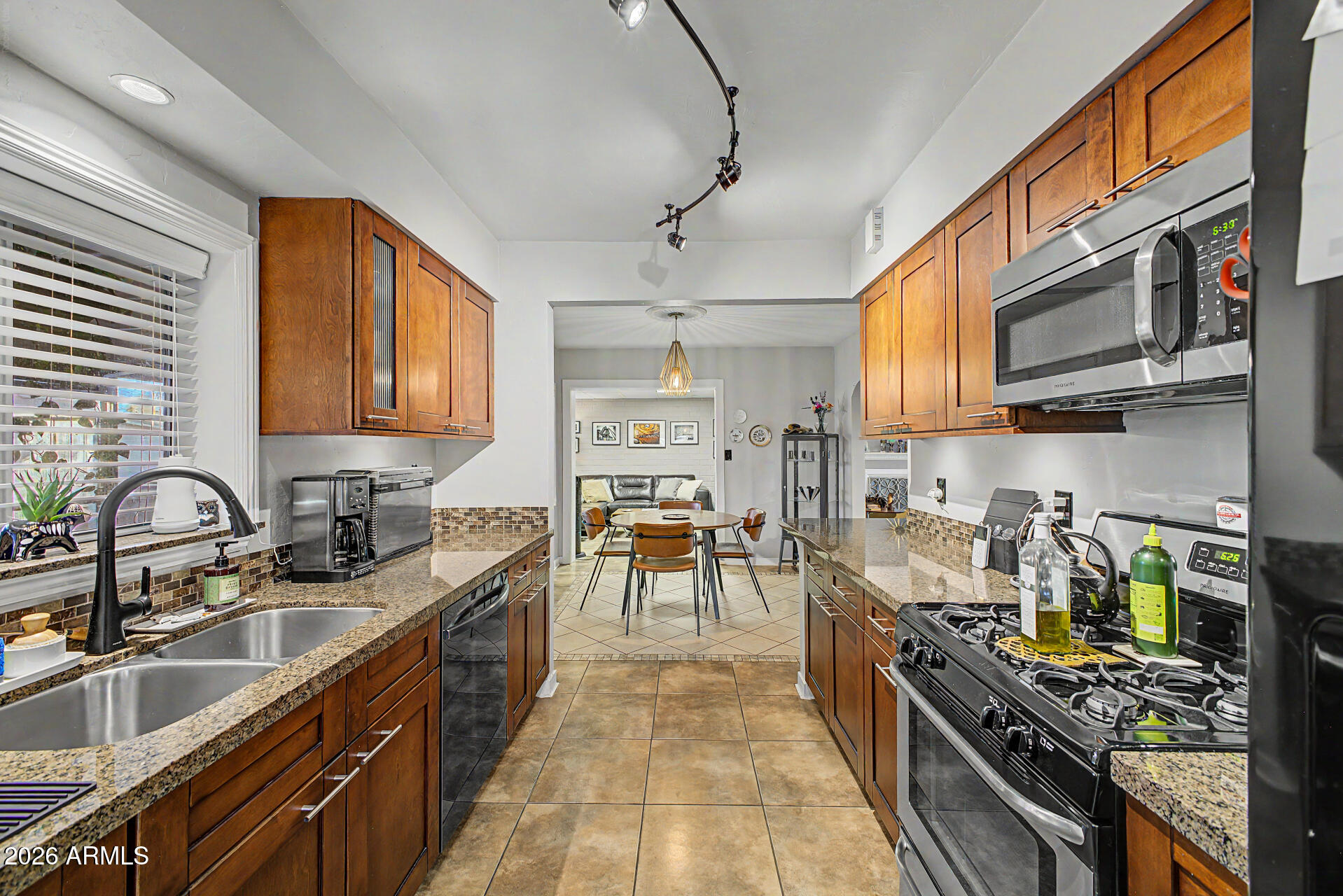 1440 East Flower Street Phoenix, AZ 85014 - Photo 22 of 47 23 - Flower