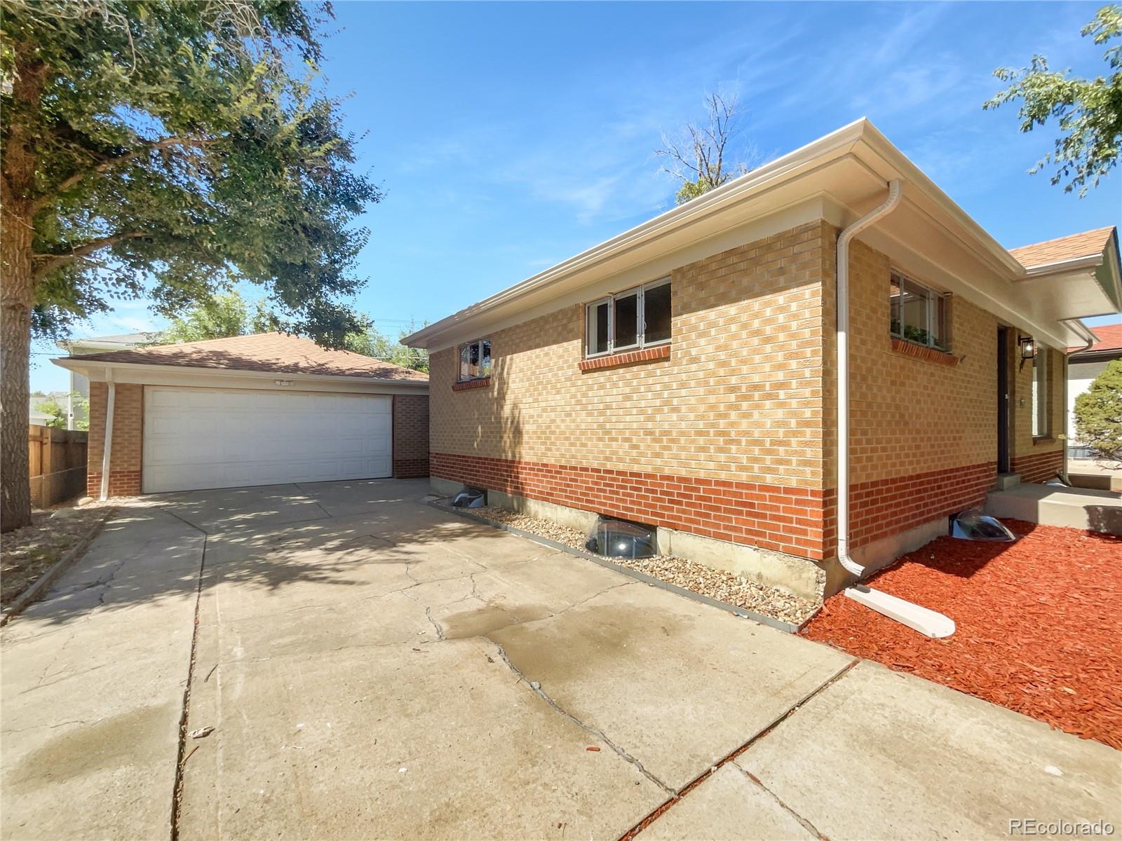 7933 Raritan Street Denver, CO 80221 - Photo 9 of 22 Gallery Image 9