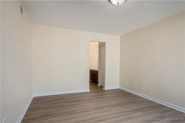 $196,500 | 1710 Williamsburg Drive, Unit 63, Jeffersonville, IN 47130