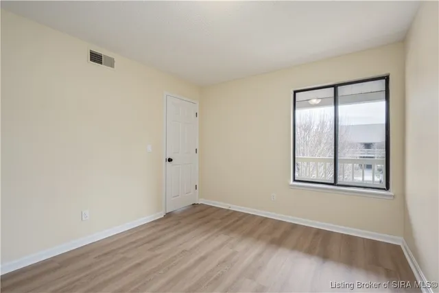 $196,500 | 1710 Williamsburg Drive, Unit 63, Jeffersonville, IN 47130