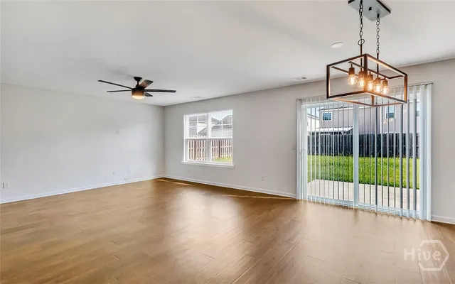 $2,300 | 40 Burnt Oak Road, Port Wentworth, GA 31407