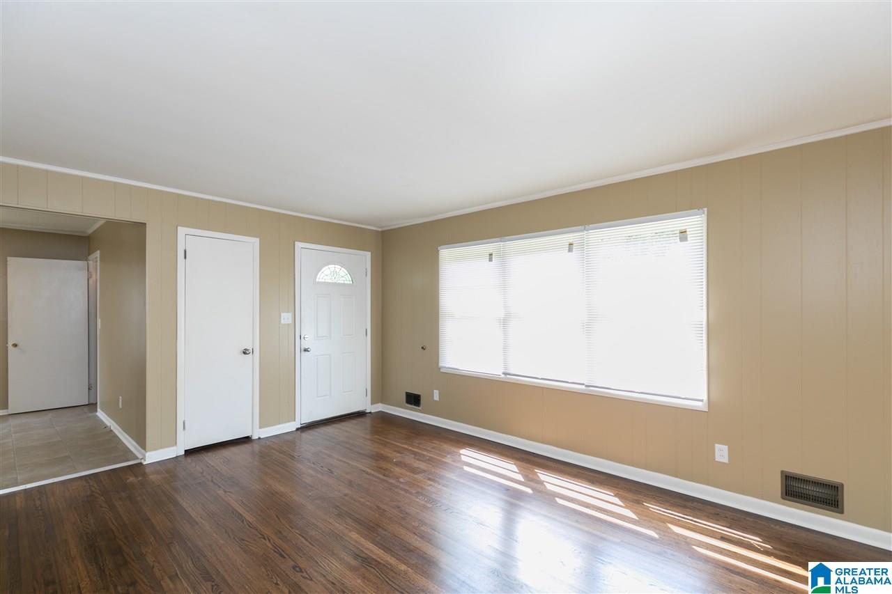 5721 Walnut Grove Road Birmingham, AL 35215 - Photo 2 of 28