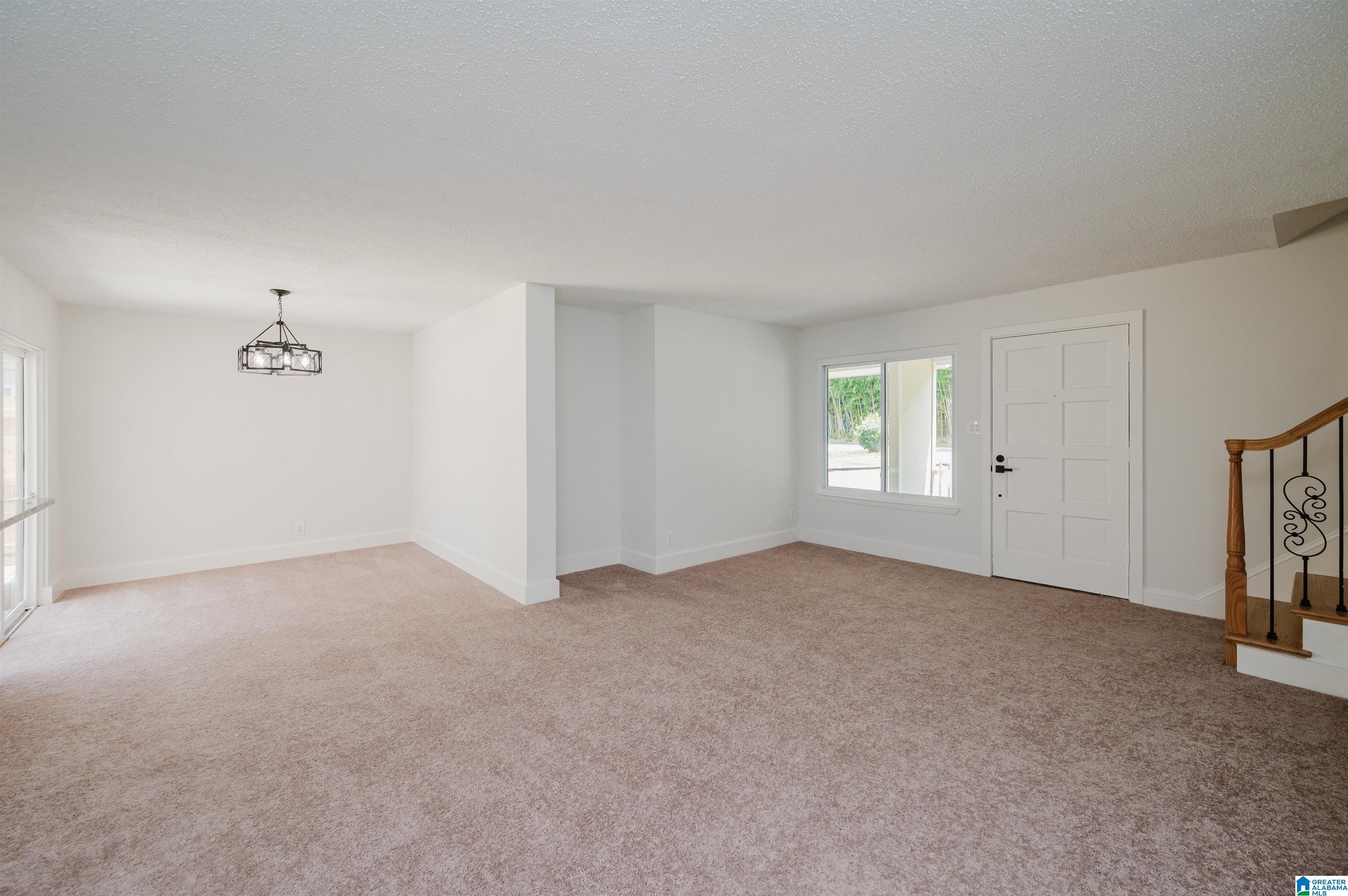 1834 Oakleaf Lane Birmingham, AL 35215 - Photo 11 of 40
