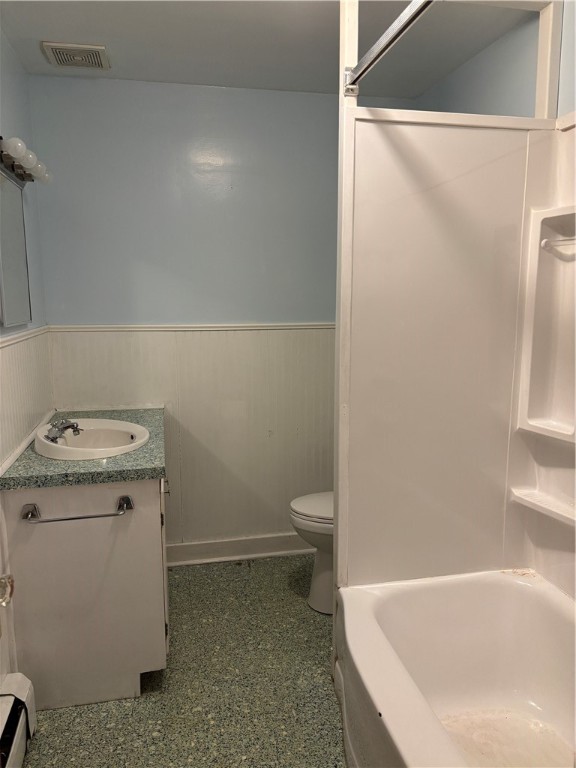 7944 State Street Oneonta, NY 13820 - Photo 11 of 41 Full bath first floor