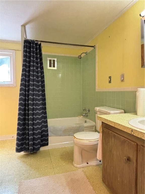 7944 State Street Oneonta, NY 13820 - Photo 18 of 41 Full bath on 2nd floor