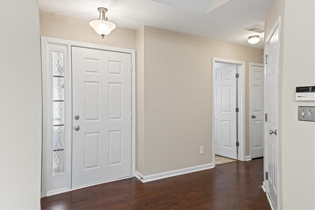 2715 Gateview Court Cumming, GA 30040 - Photo 15 of 31