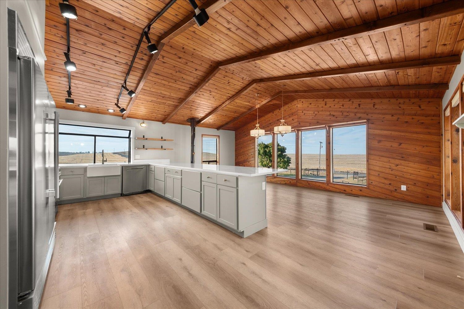 1112 East Jennings Road Spangle, WA 99031 - Photo 10 of 43