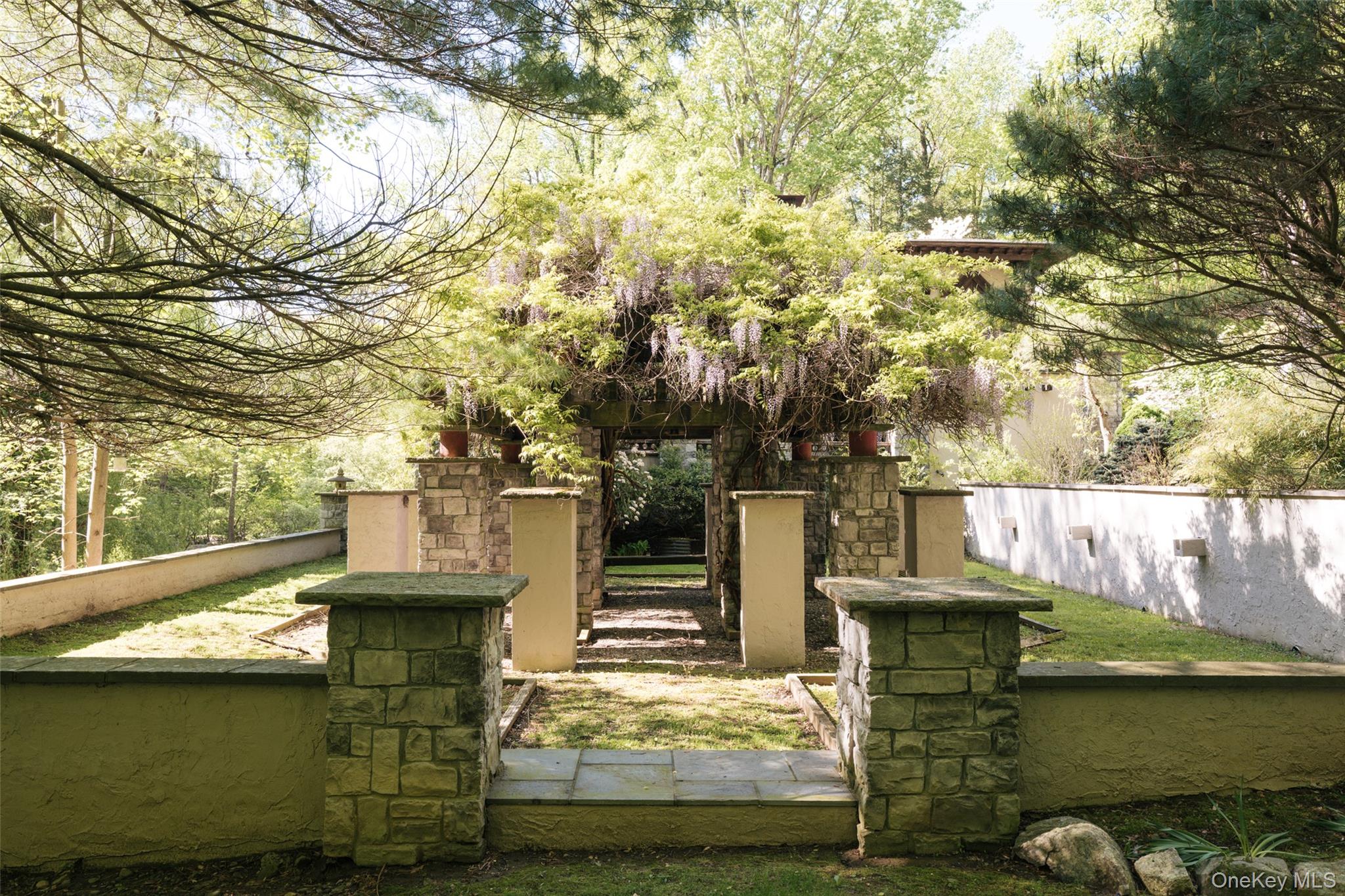 320 Long Hill Road Hopewell Junction, NY 12533 - Photo 25 of 42 a view of fountain in the balcony