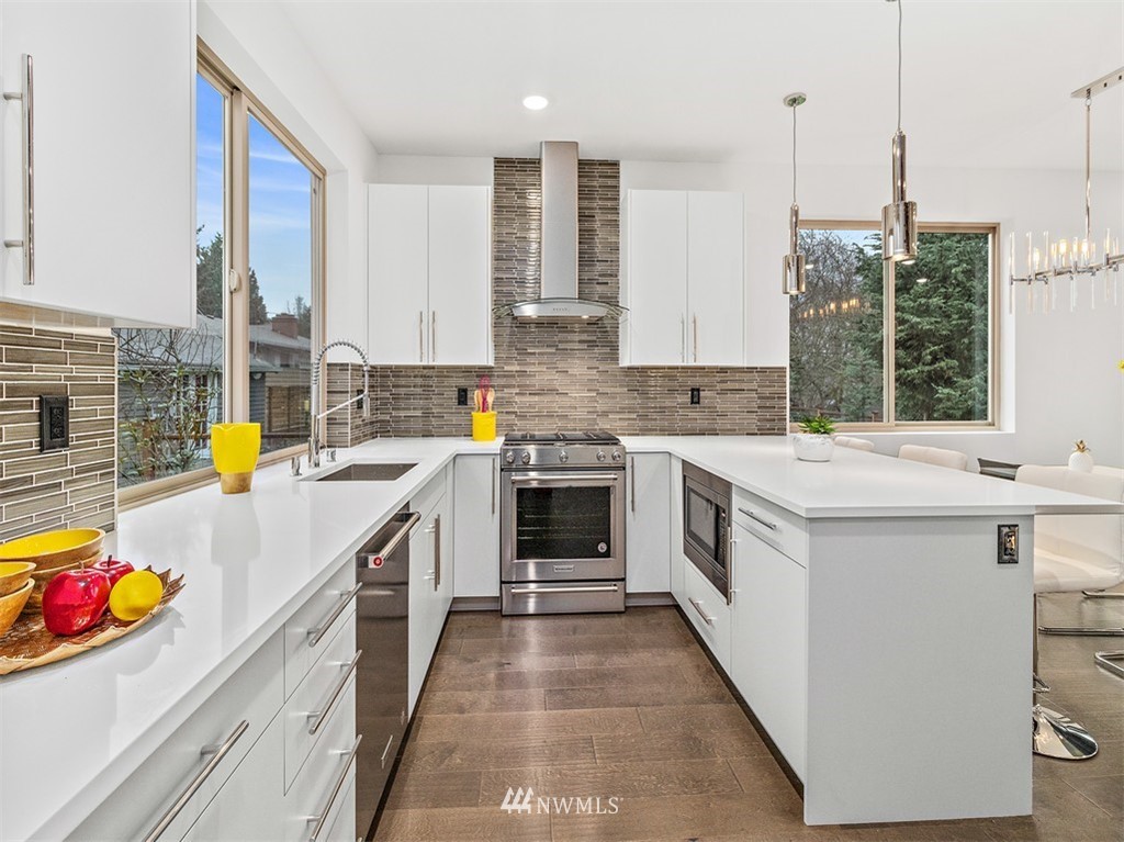 744 North 95th Street Seattle, WA 98103 - Photo 6 of 20
