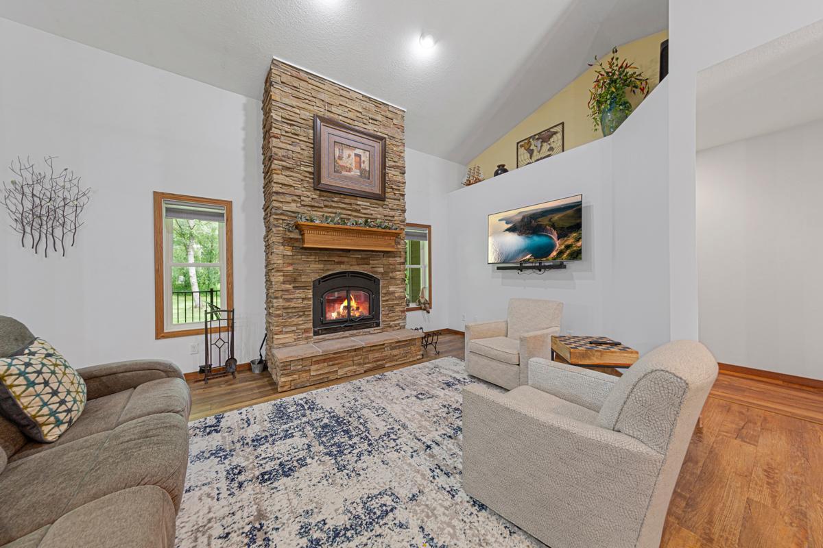 1900 Hiersche Road Faribault, MN 55021 - Photo 6 of 83