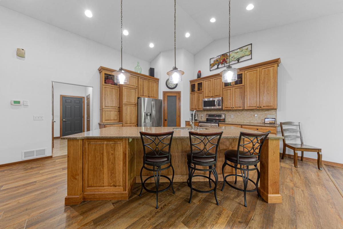 1900 Hiersche Road Faribault, MN 55021 - Photo 9 of 83