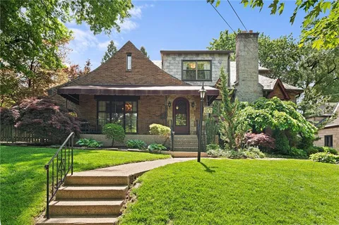 $699,000 | 1371 Navahoe Drive, Pittsburgh, PA 15228