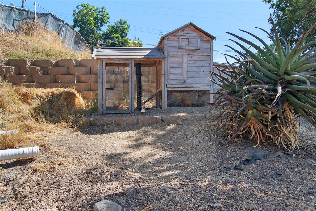 443 Concepcion Avenue Spring Valley, CA 91977 - Photo 23 of 25 Gallery Image 23