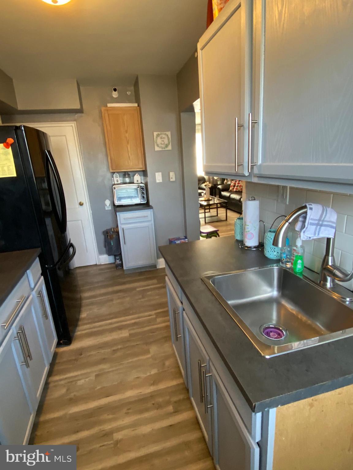 986 Masefield Road Baltimore, MD 21207 - Photo 5 of 12 Kitchen