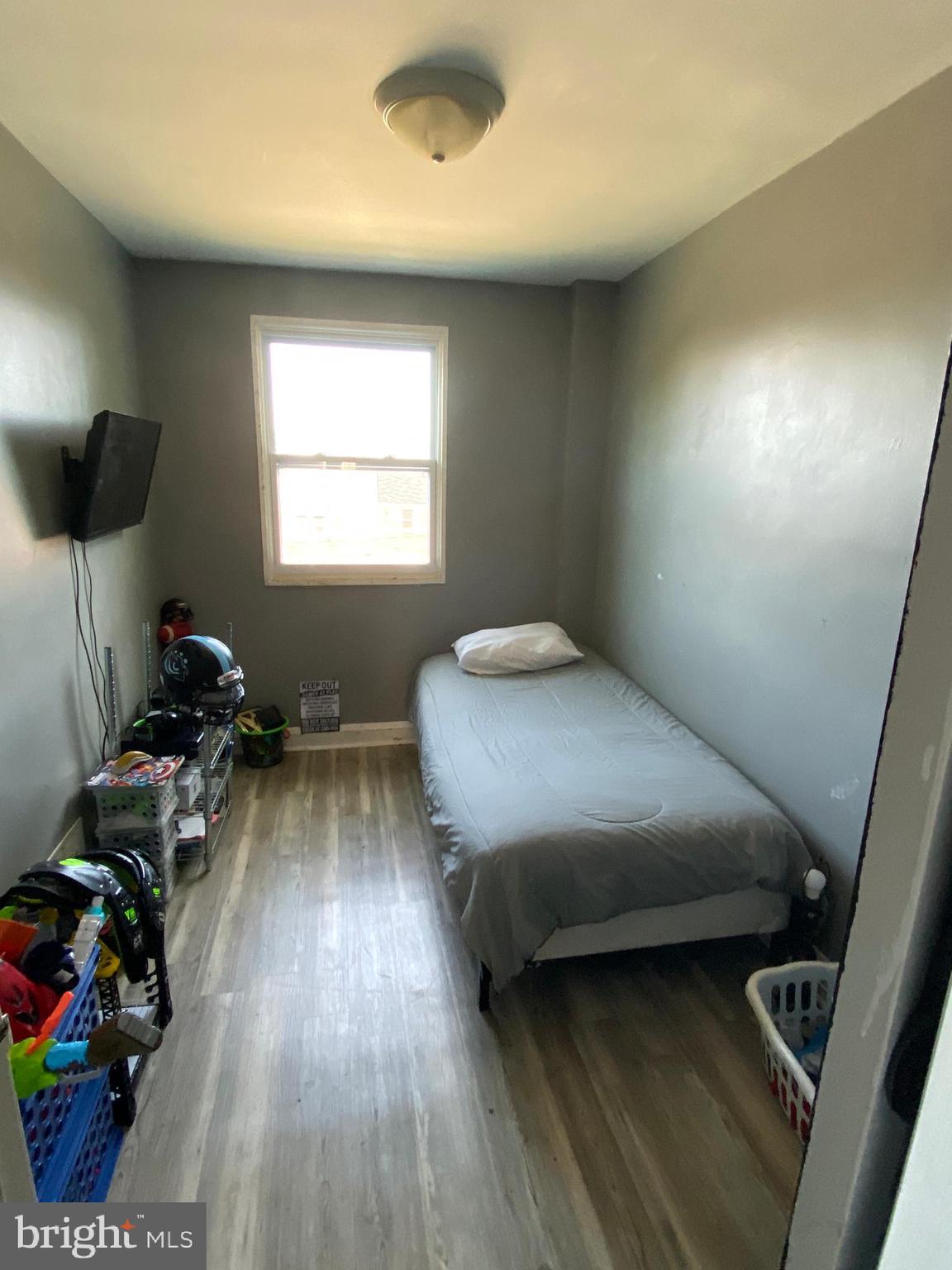 986 Masefield Road Baltimore, MD 21207 - Photo 10 of 12 Bedroom 2