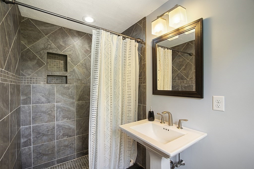 1 Fletcher Road Westford, MA 01886 - Photo 24 of 42 Gallery Image 24
