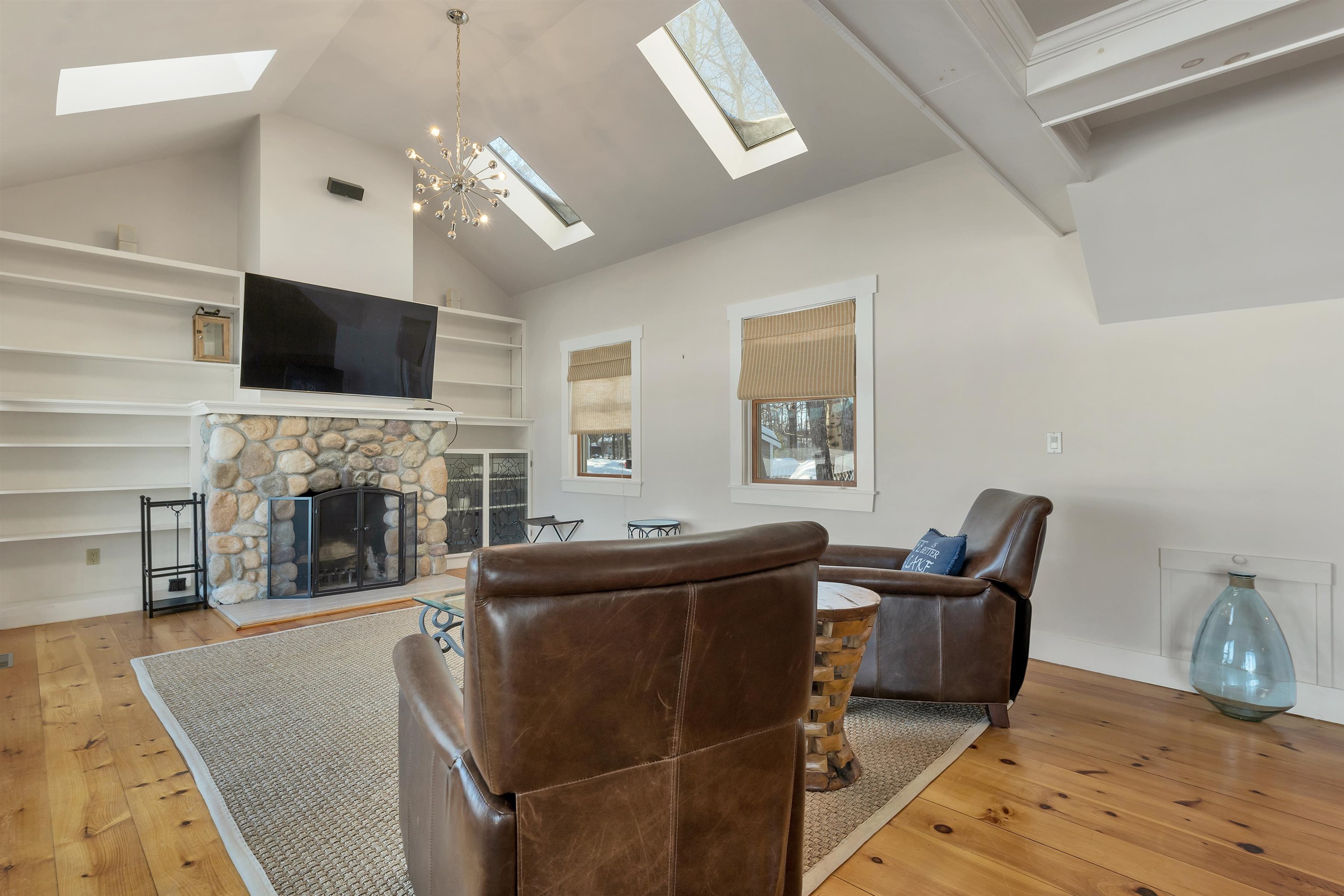 126 Leavitt Road Ossipee, NH 03814 - Photo 7 of 40